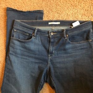 Levi’s size 33